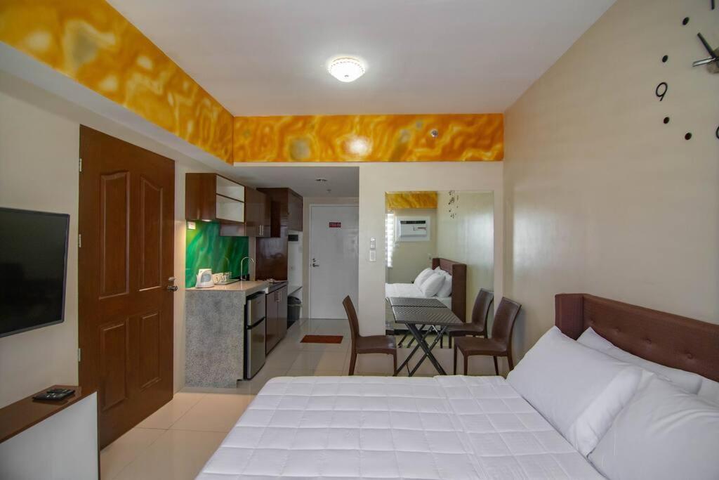 1822 Deluxe Twin - Migas Haven At Sunvida Tower Apartment Cebu Ngoại thất bức ảnh